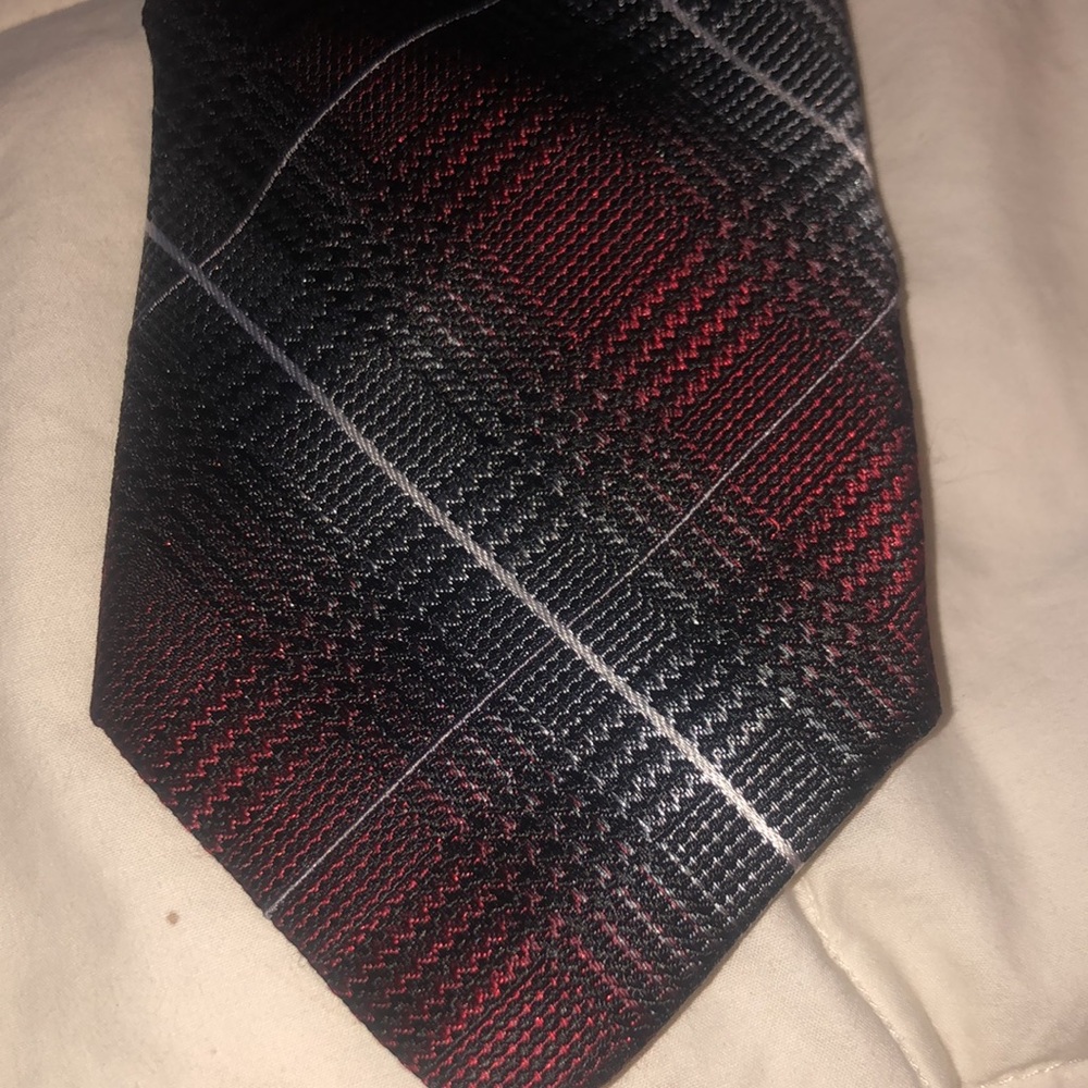 3/$20 or 5 for $25 Bundle Sale❗️Men’s Tie from Pronto Uomo❗️